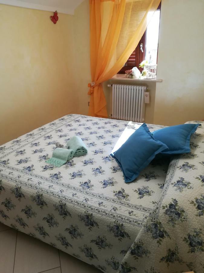 Casa Vacanza Sole ตรามอนติ ภายนอก รูปภาพ